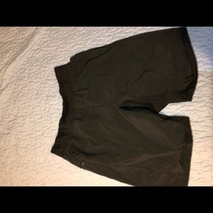 Men’s lululemon shorts 9in
